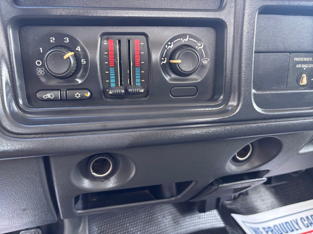 2004 Chevrolet Silverado 2500 HD NA