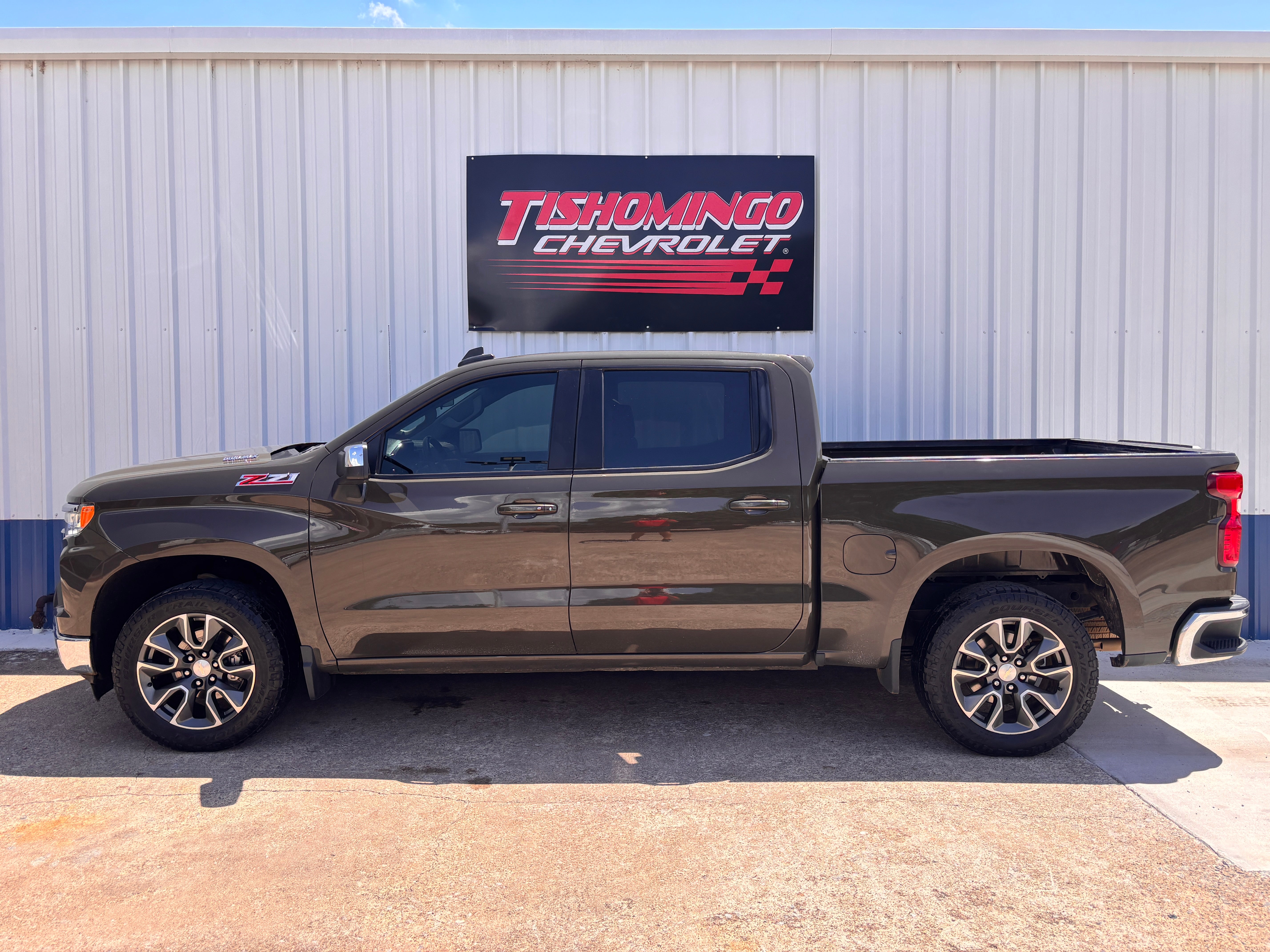 2023 Chevrolet Silverado 1500 LT