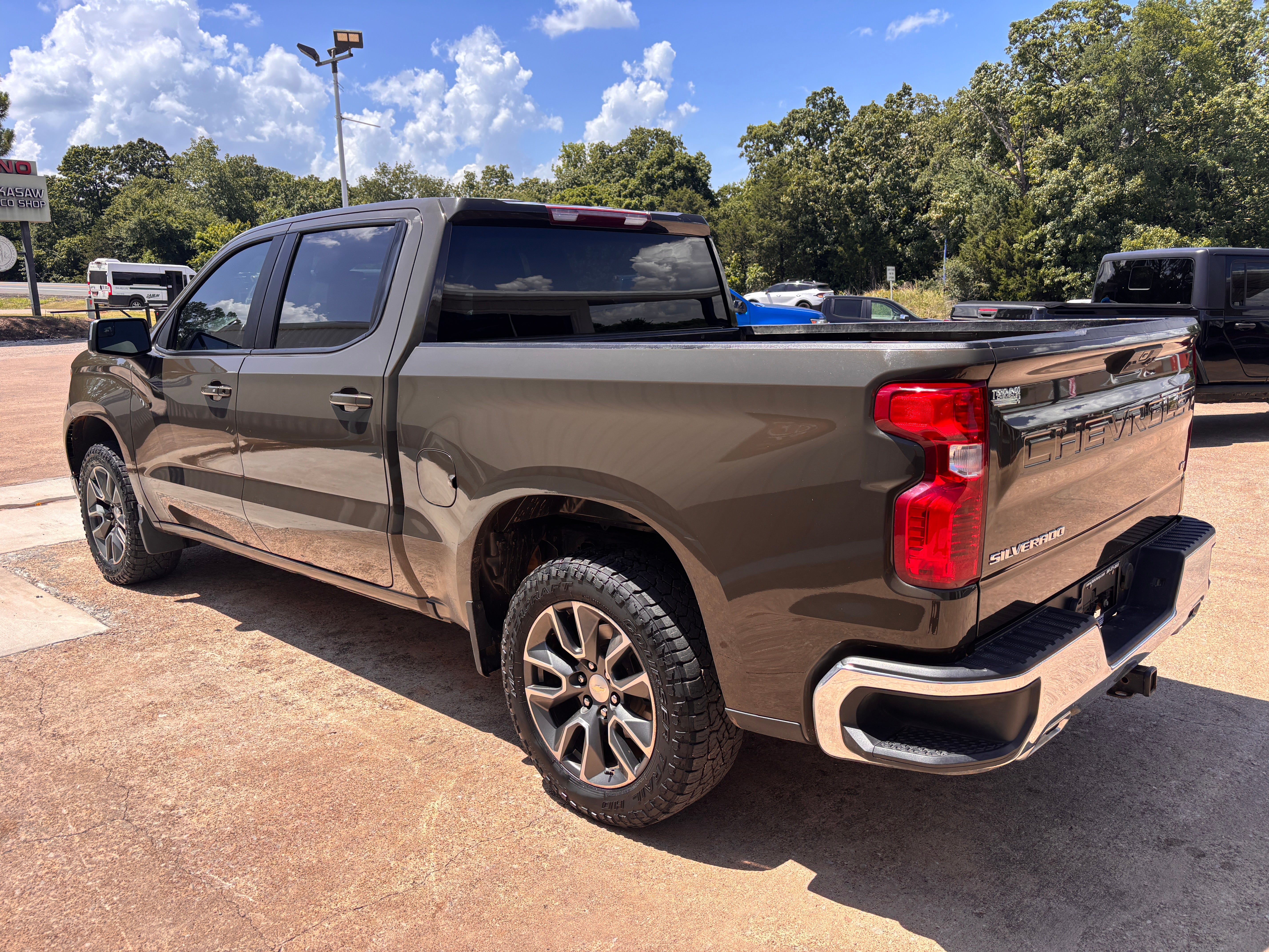 2023 Chevrolet Silverado 1500 LT