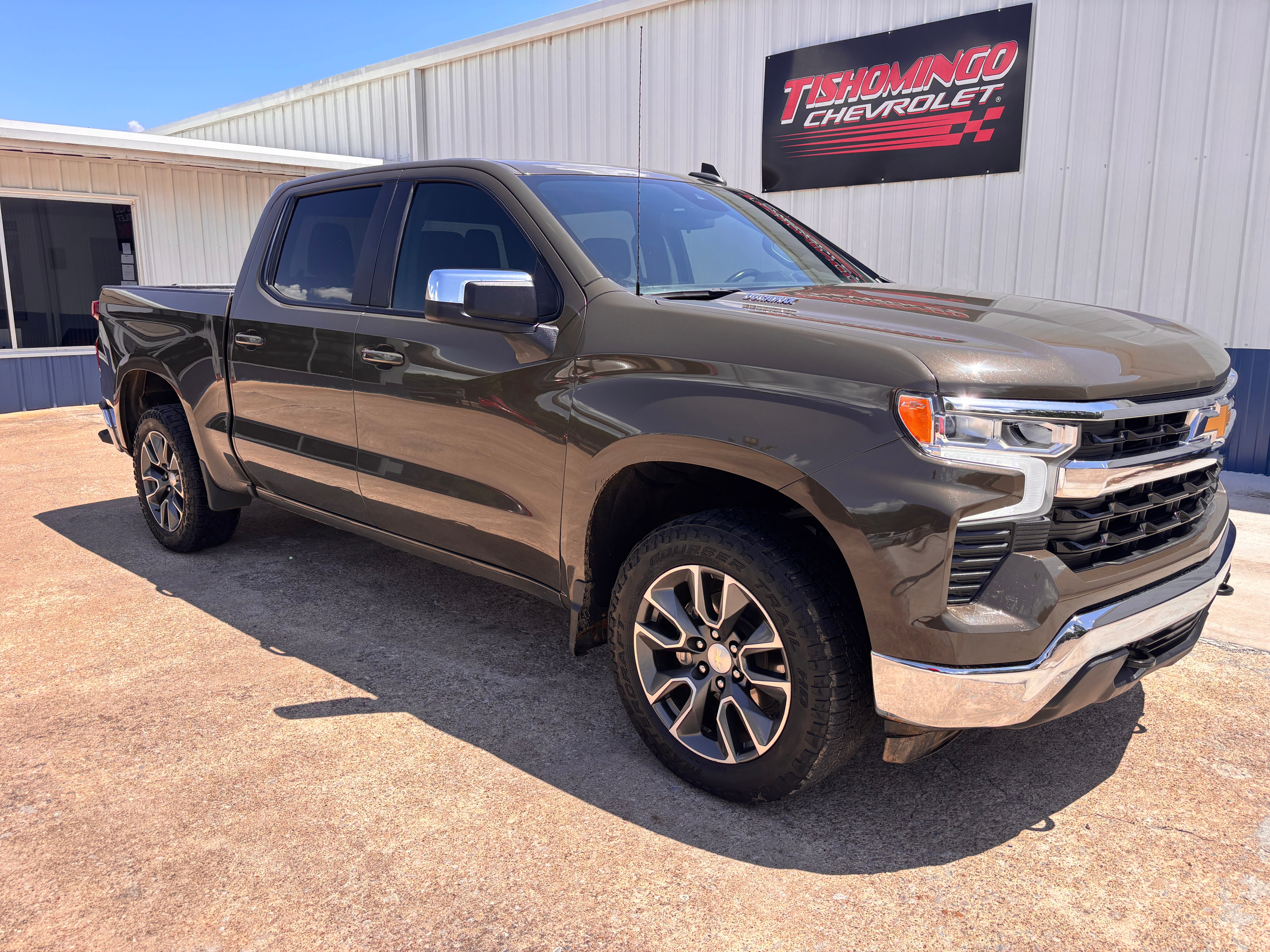 2023 Chevrolet Silverado 1500 LT