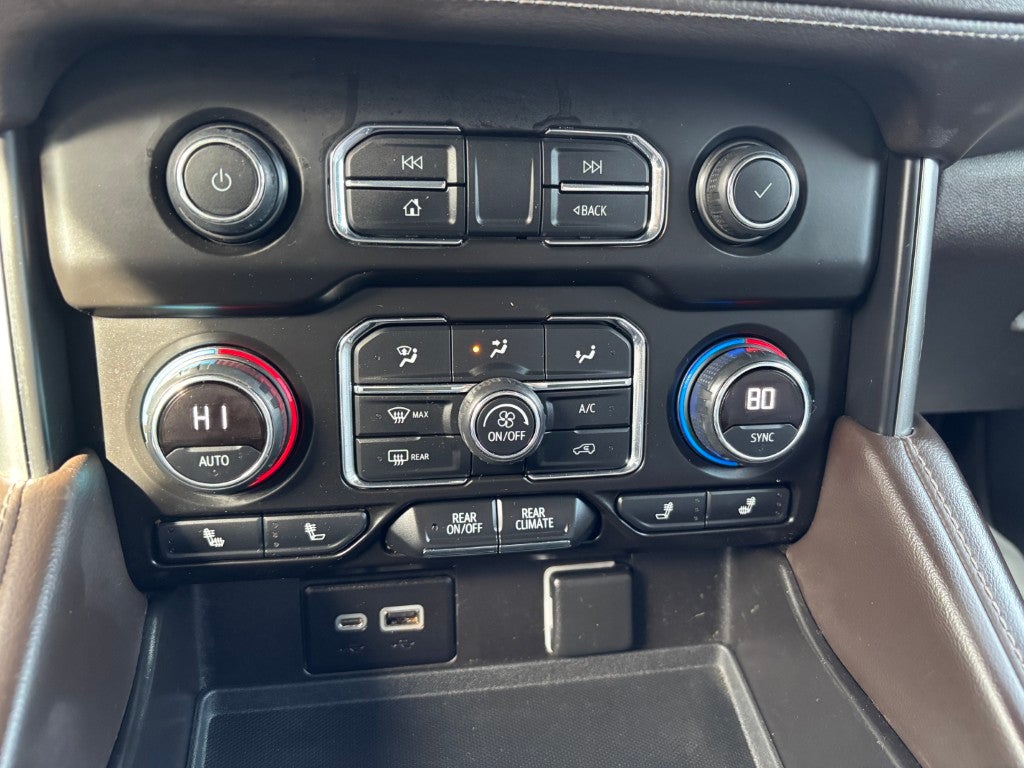 2021 Chevrolet Suburban LT