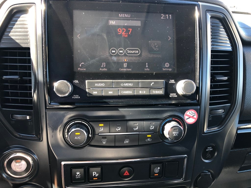 2022 Nissan Titan SV