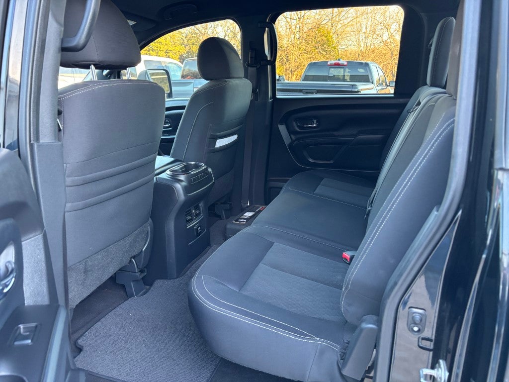 2018 Nissan Titan XD SV