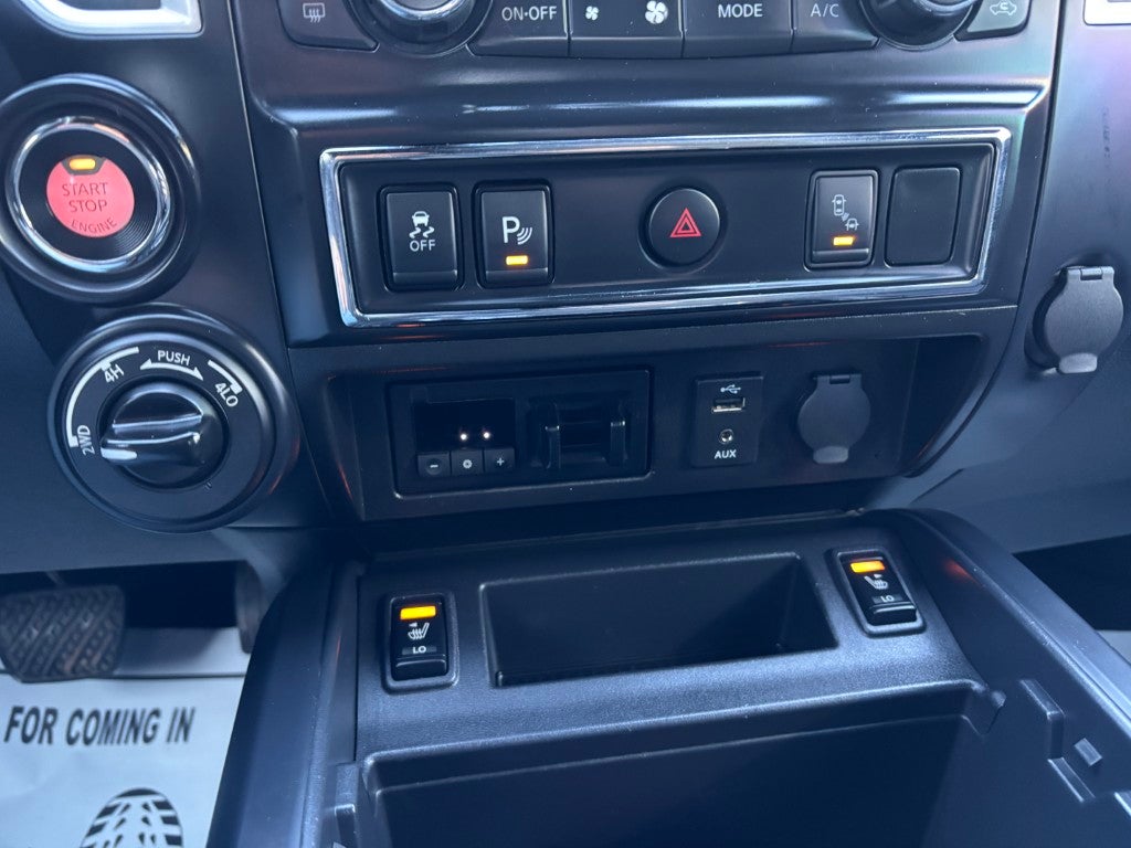 2018 Nissan Titan XD SV