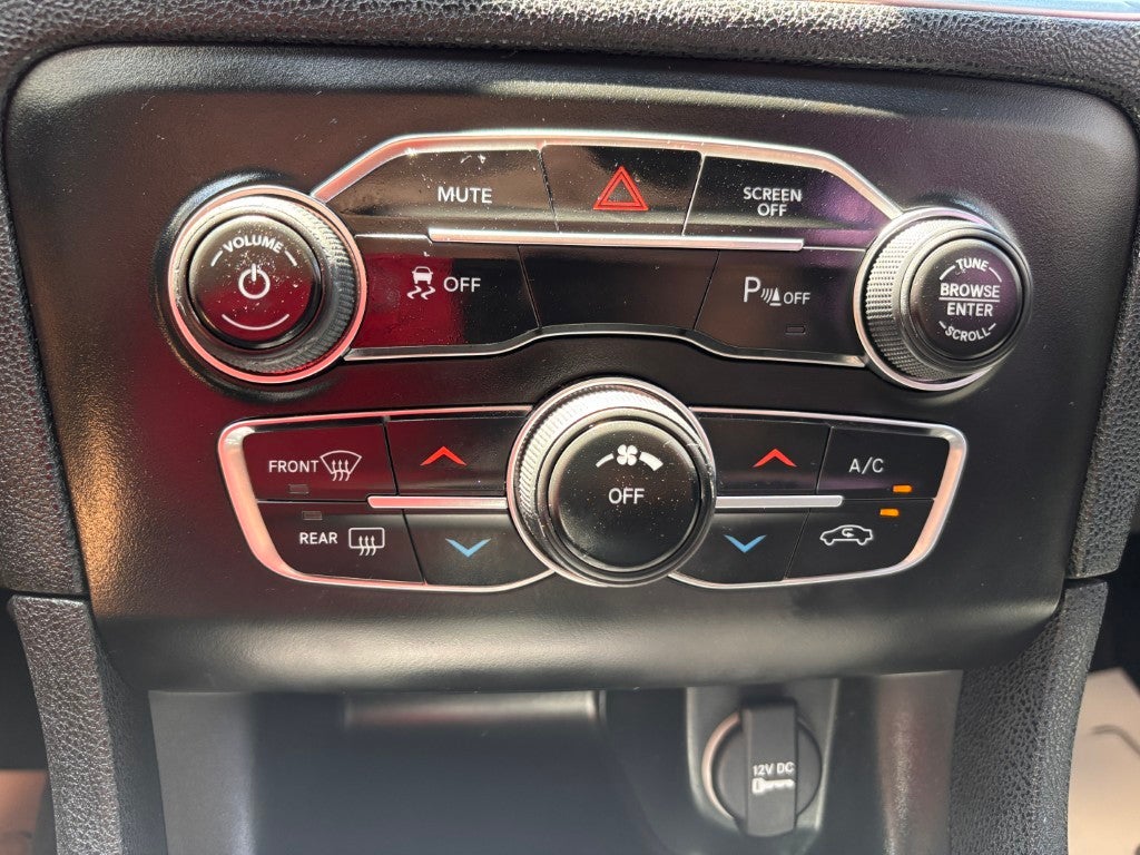 2018 Dodge Charger SXT