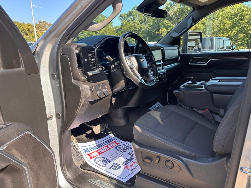 2025 Chevrolet Silverado 2500 HD LT