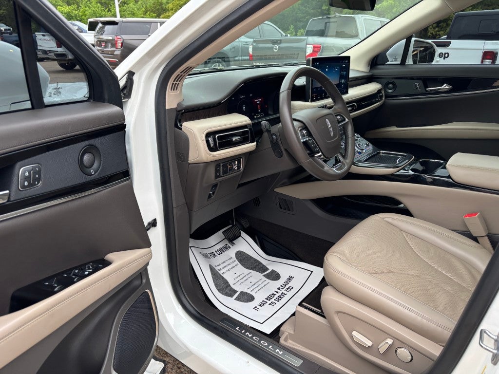2022 Lincoln Nautilus Reserve