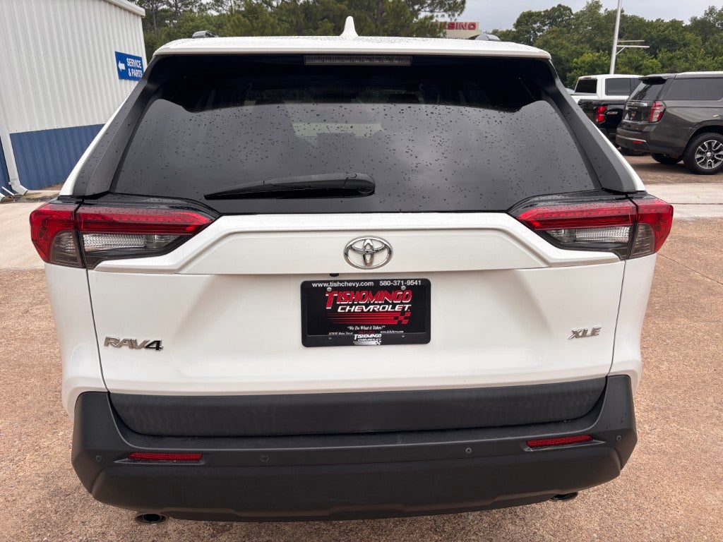 2020 Toyota RAV4 XLE Premium