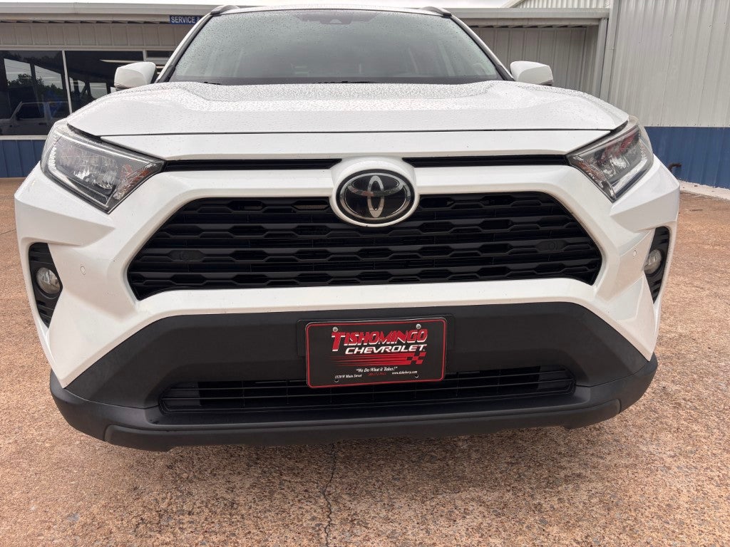 2020 Toyota RAV4 XLE Premium