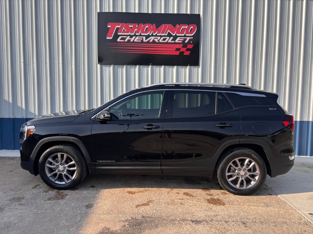 2024 GMC Terrain SLT