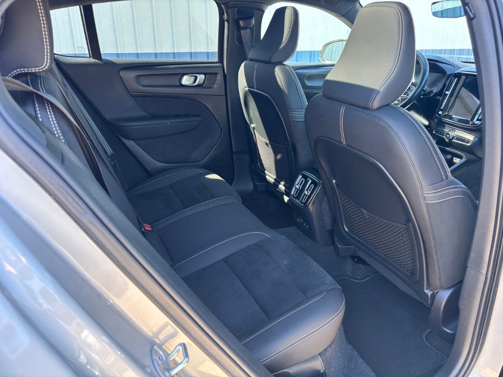 2022 Volvo C40 Recharge Pure Electri Ultimate